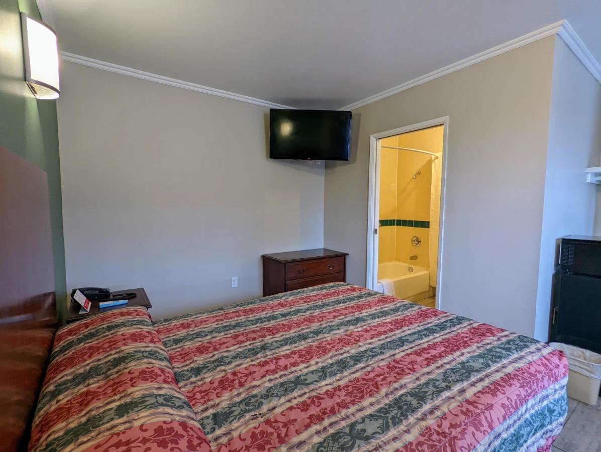 Americas Best Value Inn Oxnard-Port Hueneme Dış mekan fotoğraf