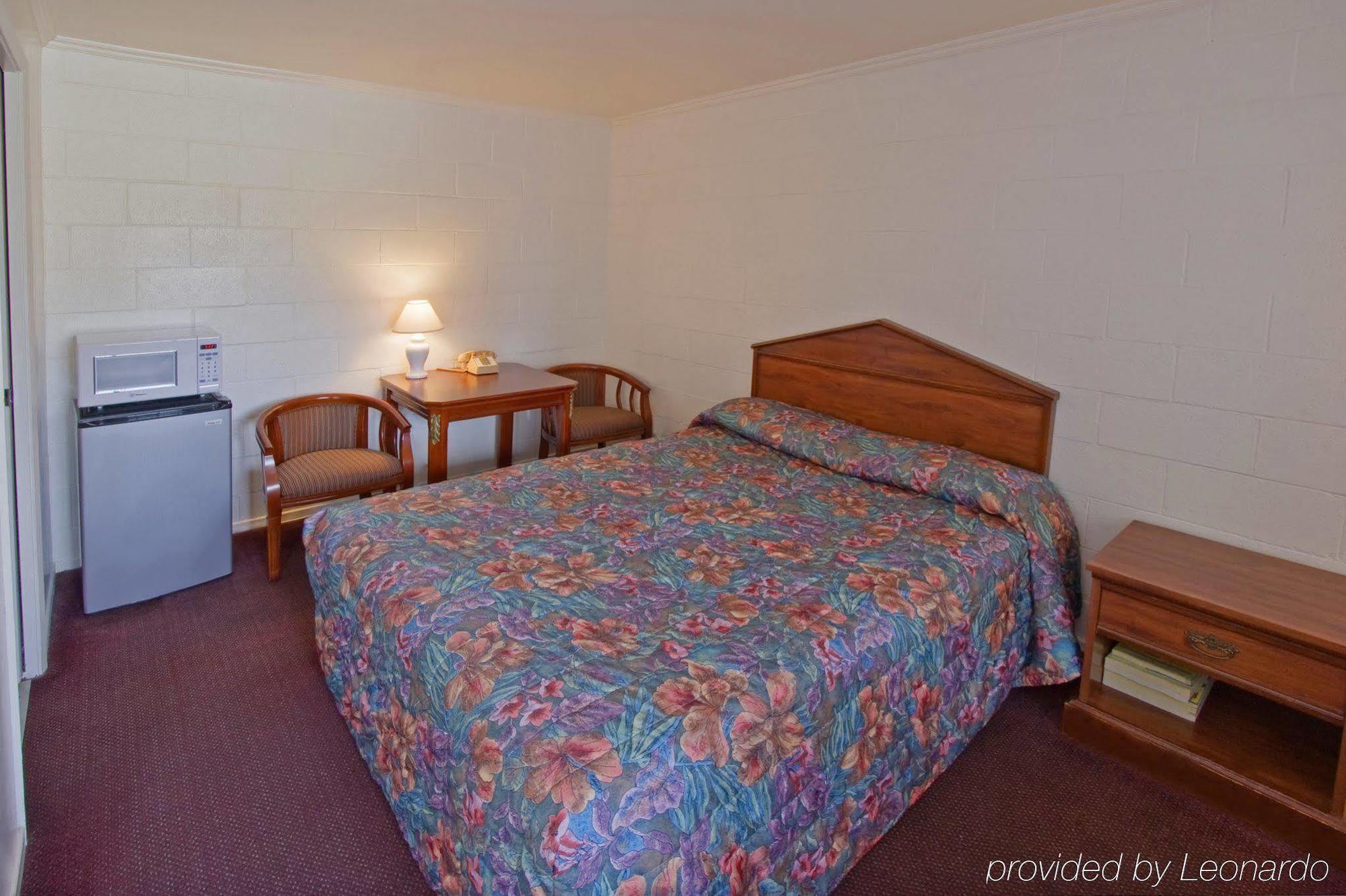 Americas Best Value Inn Oxnard-Port Hueneme Dış mekan fotoğraf