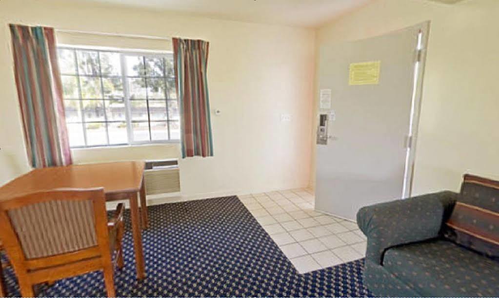 Americas Best Value Inn Oxnard-Port Hueneme Dış mekan fotoğraf